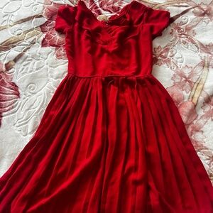 Elegant Red Midi Dress